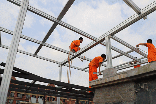 還在裝傳統(tǒng)陽光房？太傻了！如今大家都裝這個(gè)，美觀、環(huán)保還能賺錢！