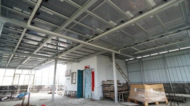 還在裝傳統(tǒng)陽光房？太傻了！如今大家都裝這個(gè)，美觀、環(huán)保還能賺錢！