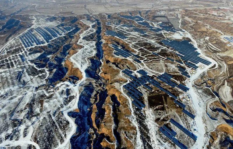 中國(guó)十三省最大光伏電站在這里！欽州康熙嶺的光伏電站能排上號(hào)了嗎？